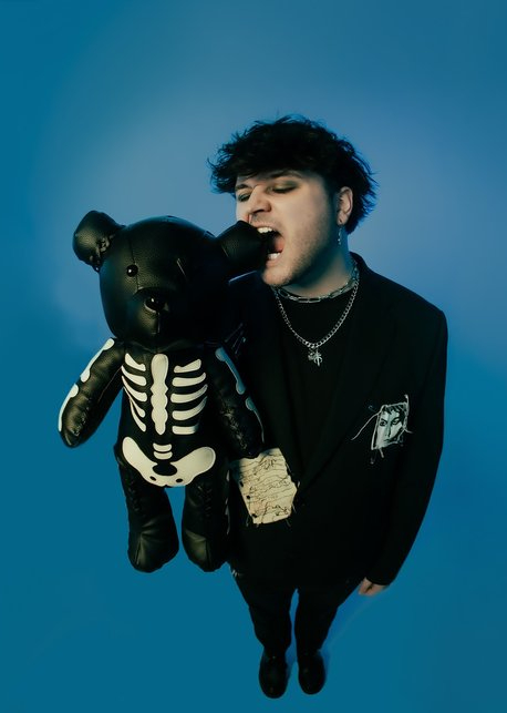TEDDYYBEARR Releases Banging New Single&nbsp;BLISTERS
